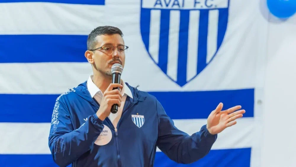 Bernardo Pessi fala sobre suas propostas para o Avaí