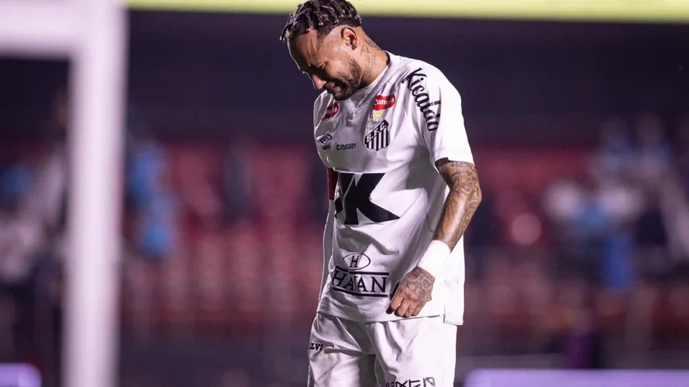 Lesões de Neymar em 2025: Um Ano Difícil para o Craque