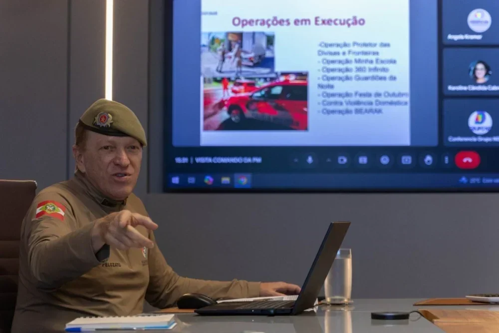 Legado do Coronel Pelozato na PMSC: Contribuições e Desafios