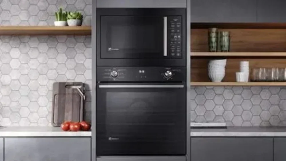 Micro-ondas Electrolux 34L: Design e Praticidade na Cozinha
