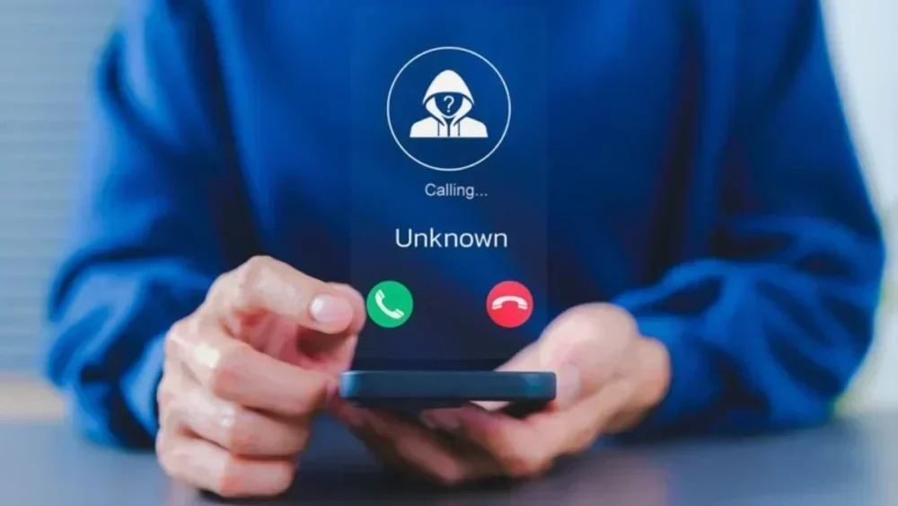 Novo símbolo nas ligações: como identificar e se proteger