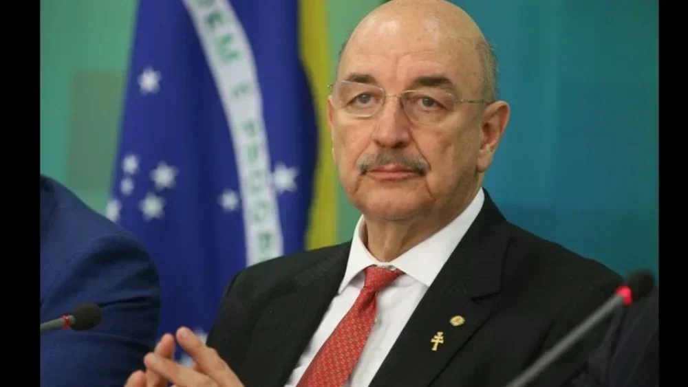 Osmar Terra: O deputado do PL que votou contra a dosimetria