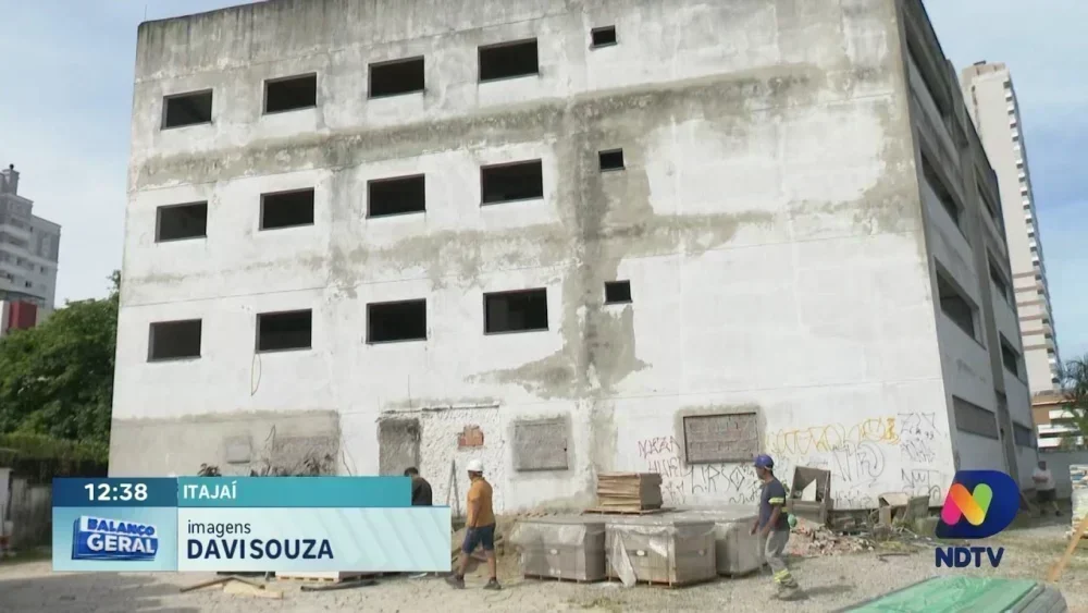 Retomada da Reforma da Delegacia Regional de Itajaí