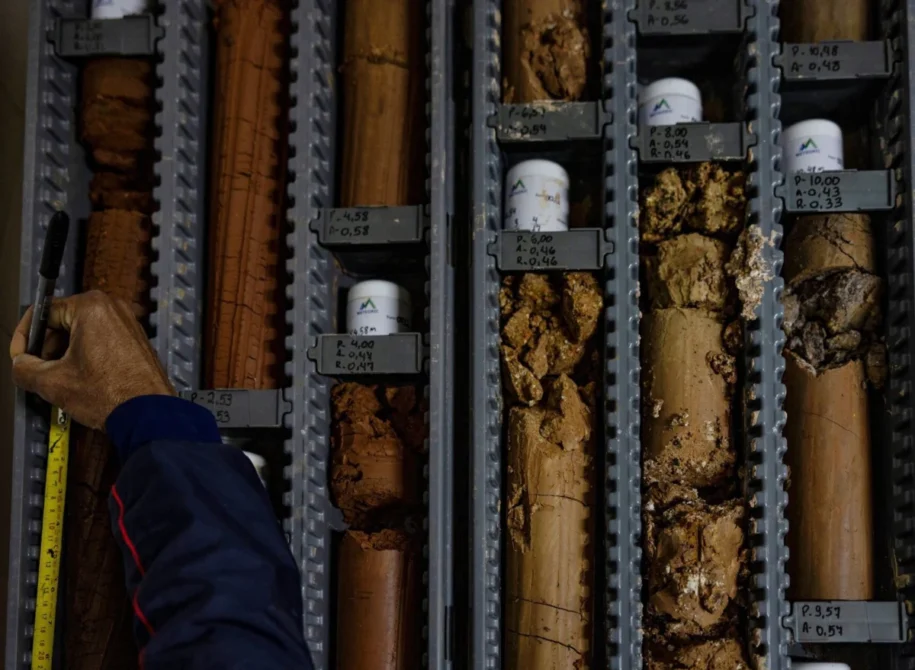 ApexBrasil anuncia investimento de R$ 7 bilhões em mineradoras brasileiras em março