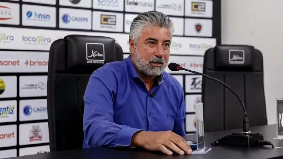 Azuriz contrata Alexandre Gallo e demite Everton Cerisoli após péssimo início