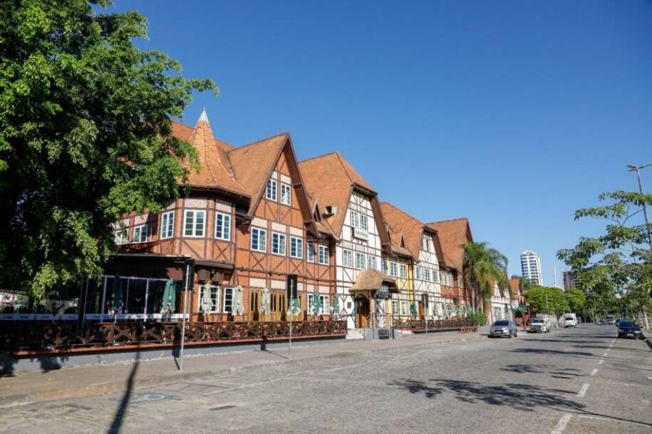 Blumenau agita com Sommerfest e Sommer Festival; entrada gratuita e shows imperdíveis!