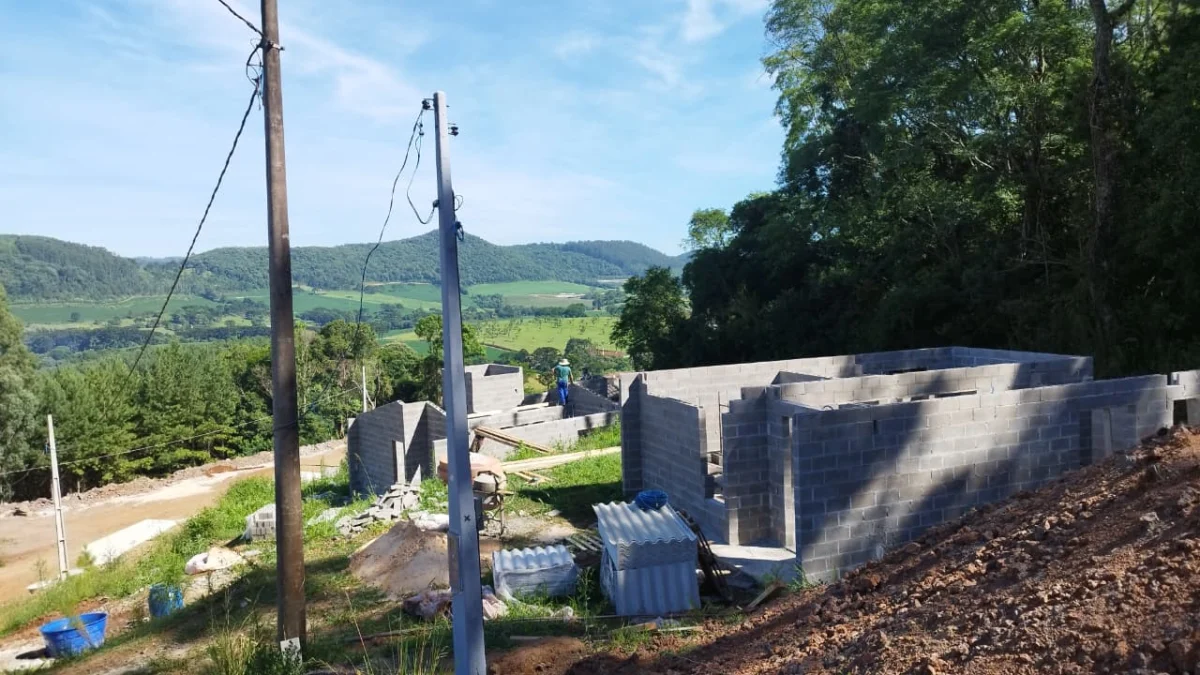 Casa Catarina avança com R$ 654,3 milhões e obras em 223 municípios de SC