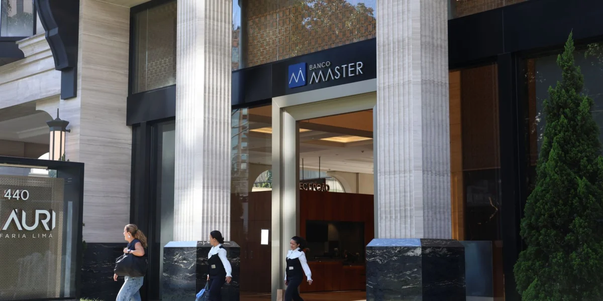 FGC inicia pagamento de R$ 40,6 bilhões a 800 mil clientes do Banco Master