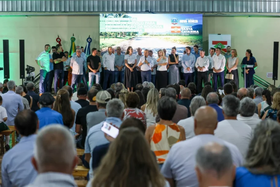 Governador Jorginho Mello anuncia R$ 11,7 milhões para reformas em escolas estaduais