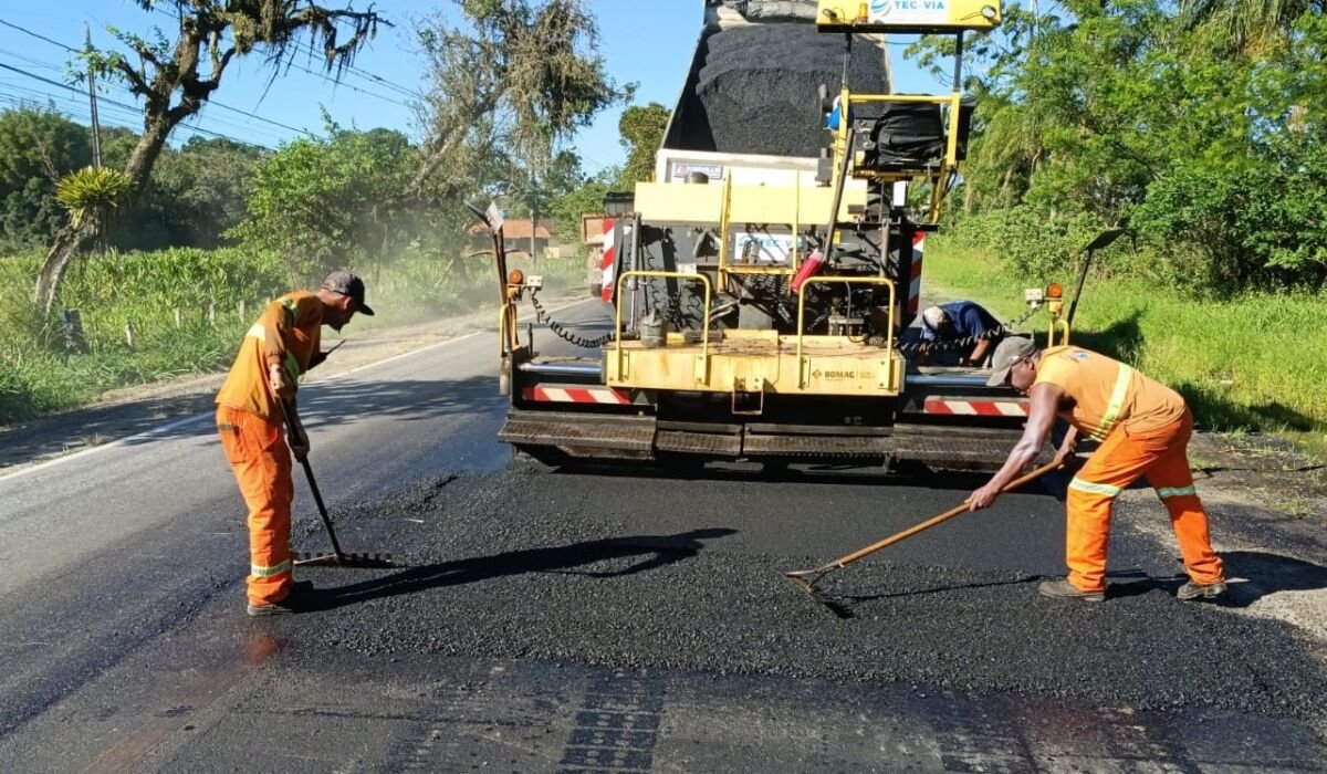 Governador Jorginho Mello anuncia revitalização de 10,5 km da SC-415 e gera expectativa