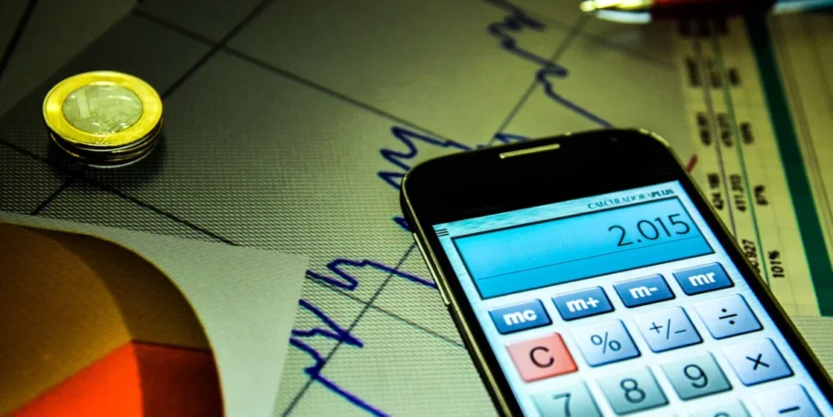 Governo Central revela déficit primário de R$ 61,69 bilhões e gera preocupação