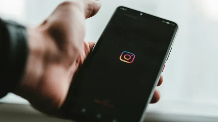 Instagram enfrenta falha crítica que expõe posts privados, alerta Jatin Banga