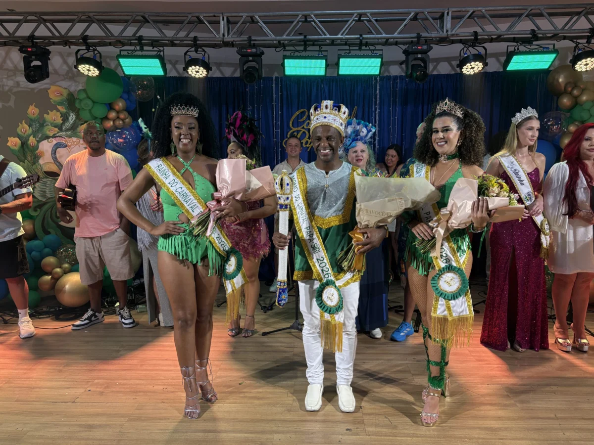 Itajaí elege Rainha Pâmela e Rei Momo Bruno para o Carnaval Papa-Siri 2026
