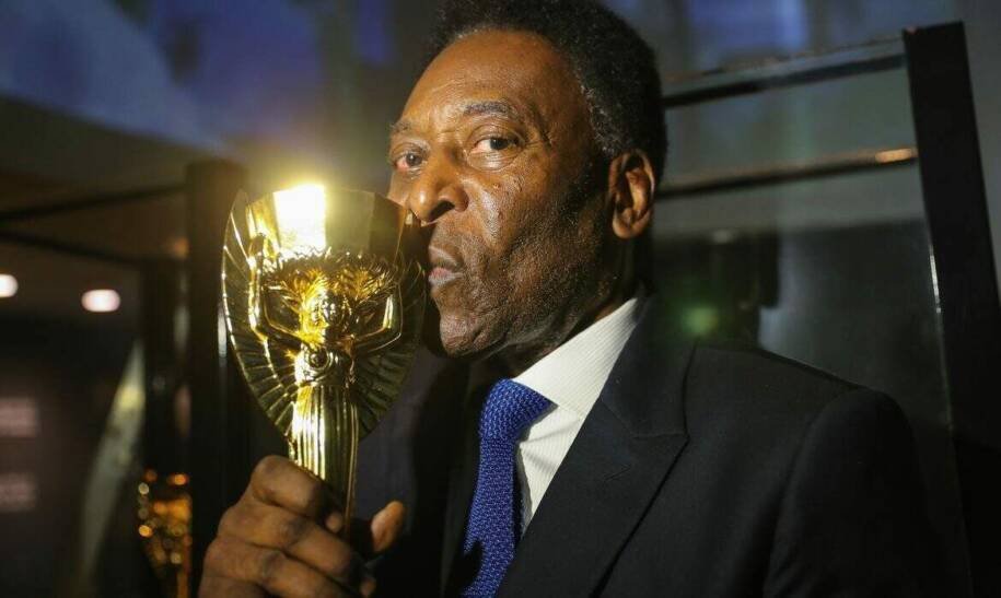 Pelé é destaque no Guinness com recordes históricos e polêmica na revisão