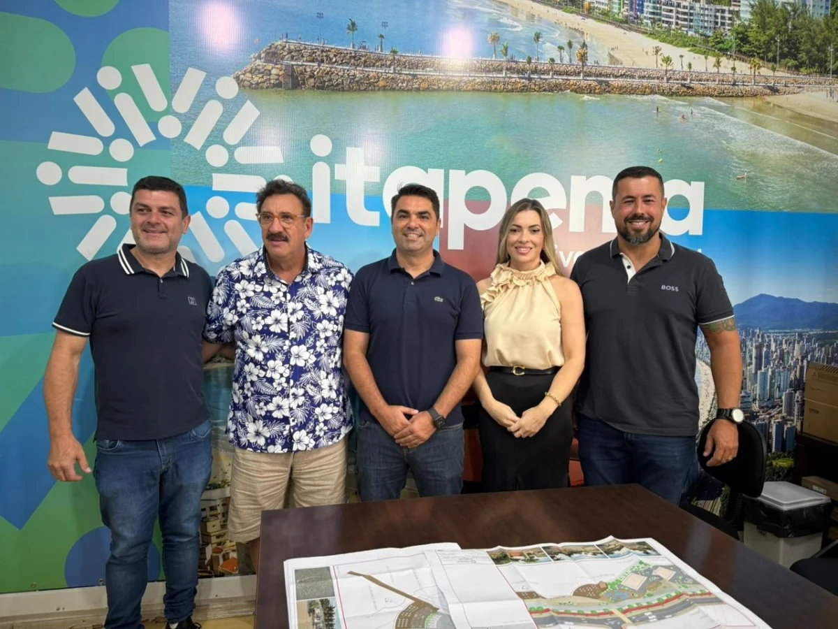 Prefeito Alexandre Xepa apresenta projeto de reurbanização ao Ratinho e destaca crescimento