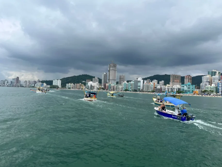 Prefeitura de Itapema suspende expediente e garante serviços essenciais no feriado