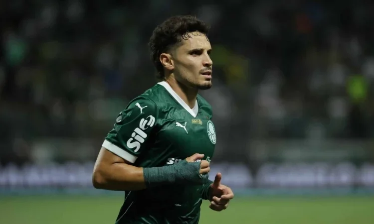Raphael Veiga aceita empréstimo do América e se despede do Palmeiras