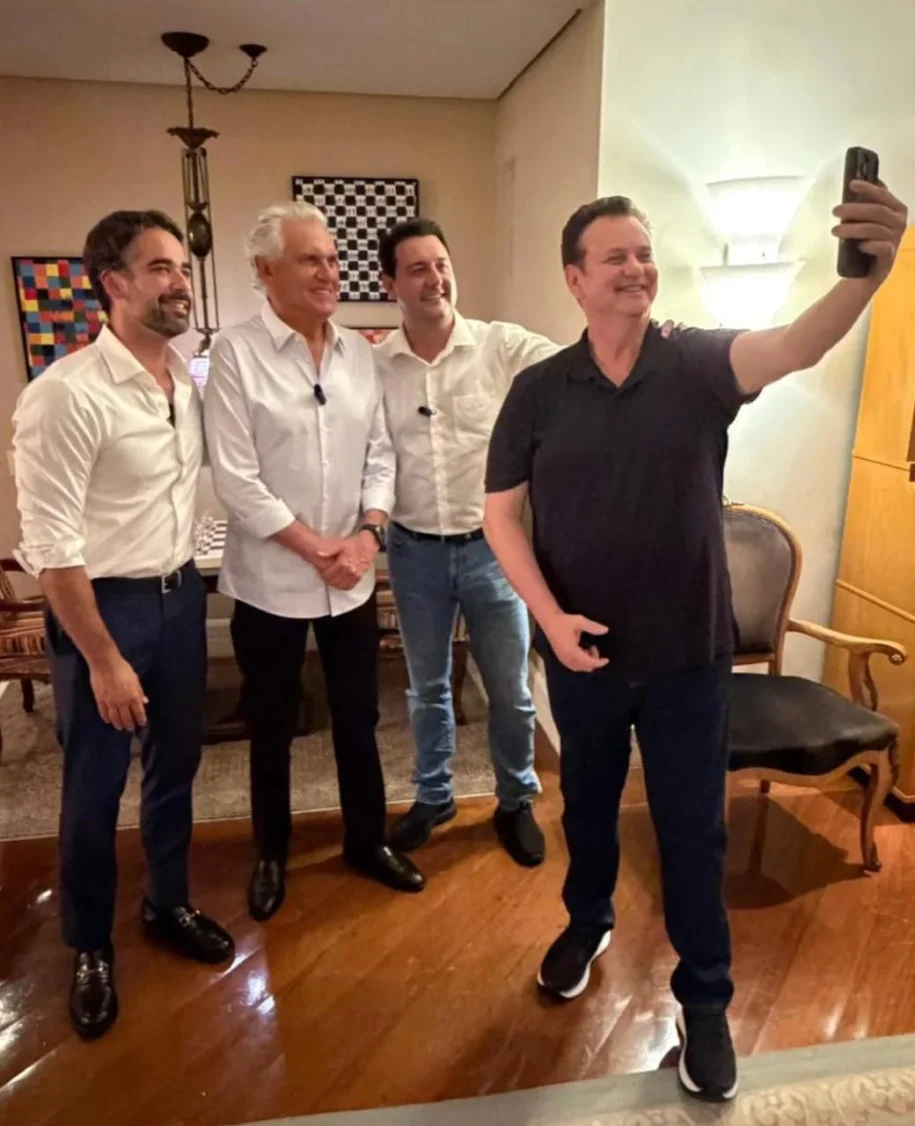 Ronaldo Caiado deixa União Brasil e se filia ao PSD em busca de apoio nacional