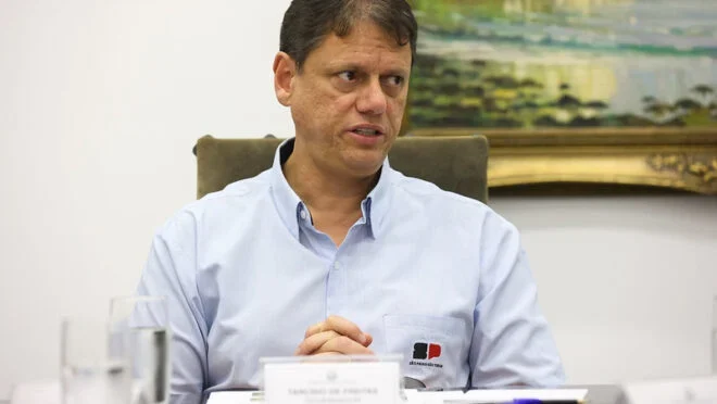 Tarcísio de Freitas rebate Kassab e defende gratidão a Bolsonaro sem submissão