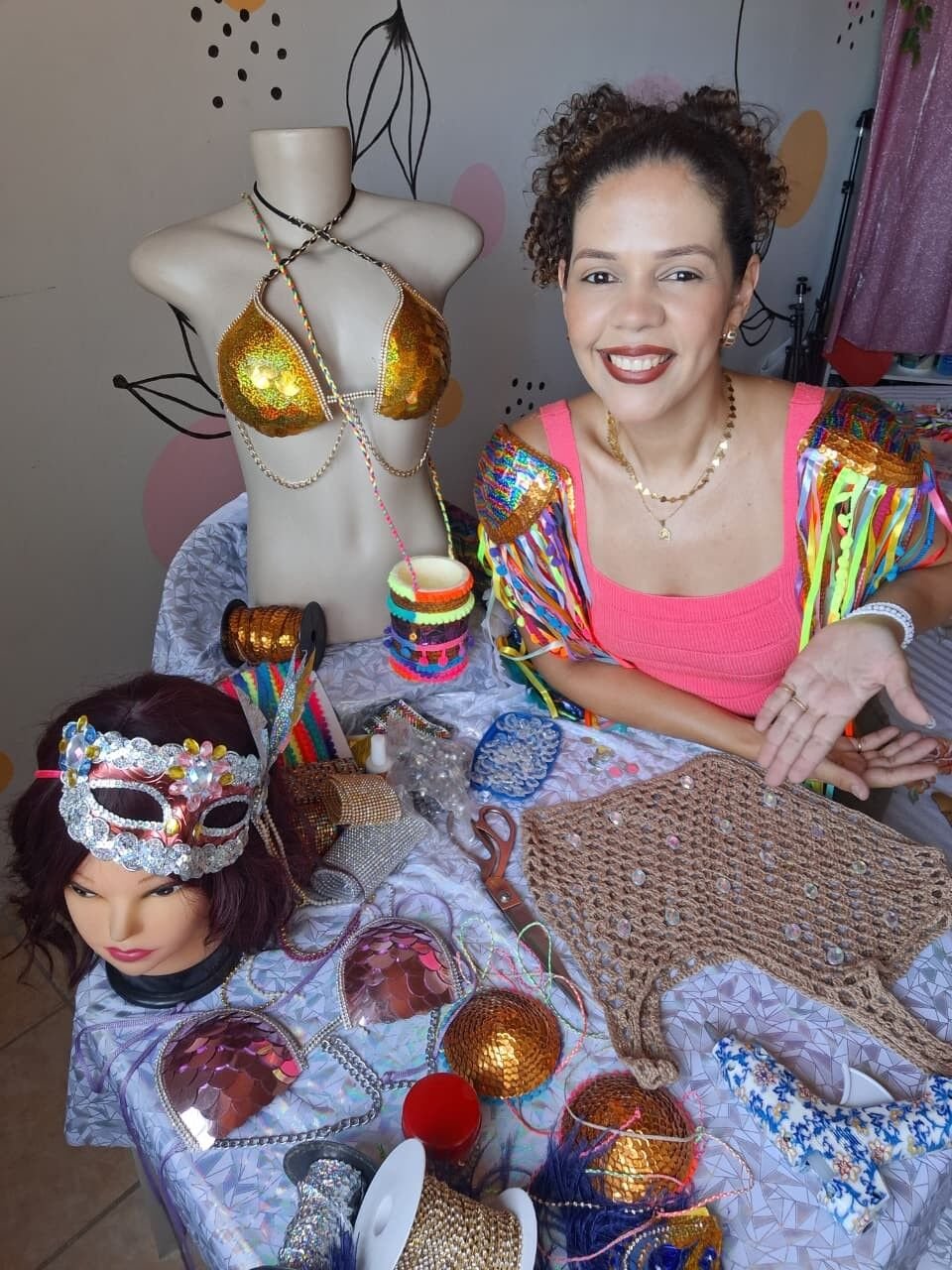 Ulysses Soares fatura até R$ 10 mil vendendo cachaça artesanal no carnaval