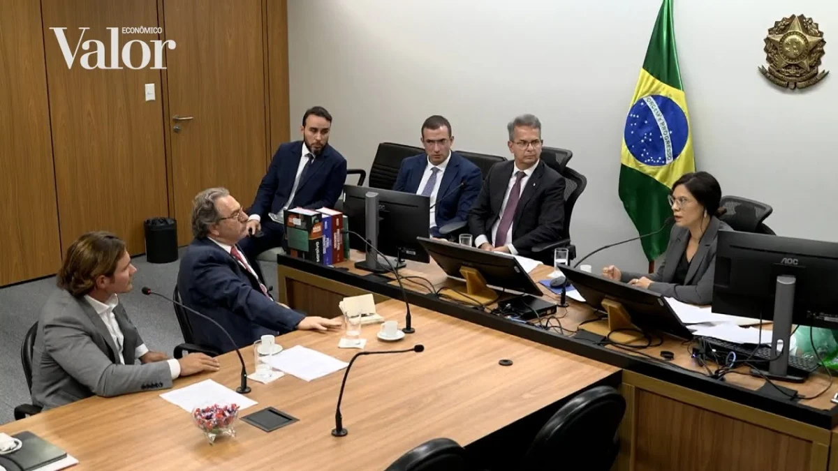 Vídeo de Vorcaro expõe postura de afronta da delegada e gera repercussão
