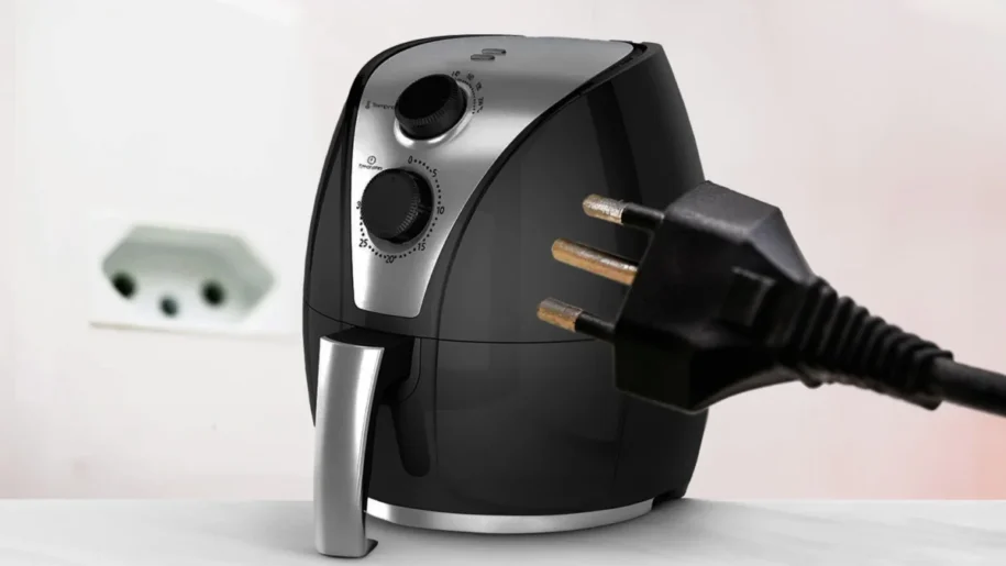 Air Fryer: TechTudo alerta sobre riscos ao usar adaptadores e extensões