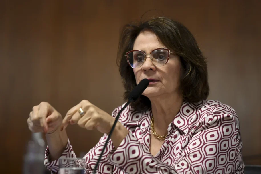 André Mendonça libera depoimento de Daniel Vorcaro, mas gera frustração em Damares Alves