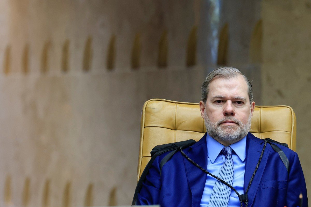 Andrei Rodrigues entrega dados do celular de Daniel Vorcaro ao STF em caso Master