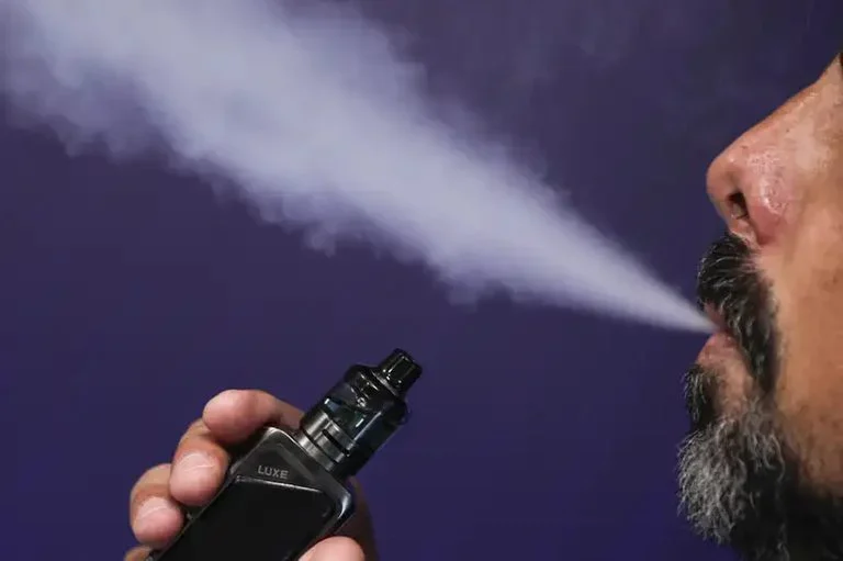 Anvisa e MPF assinam acordo para combater comércio ilegal de cigarros eletrônicos