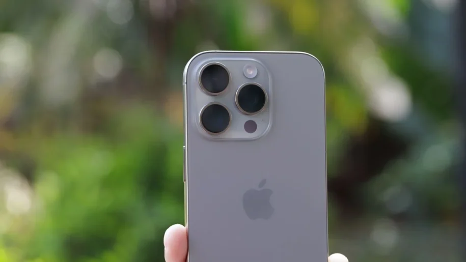 Apple revela economia de até R$ 5.000 ao trazer iPhone 17 dos EUA; descubra como