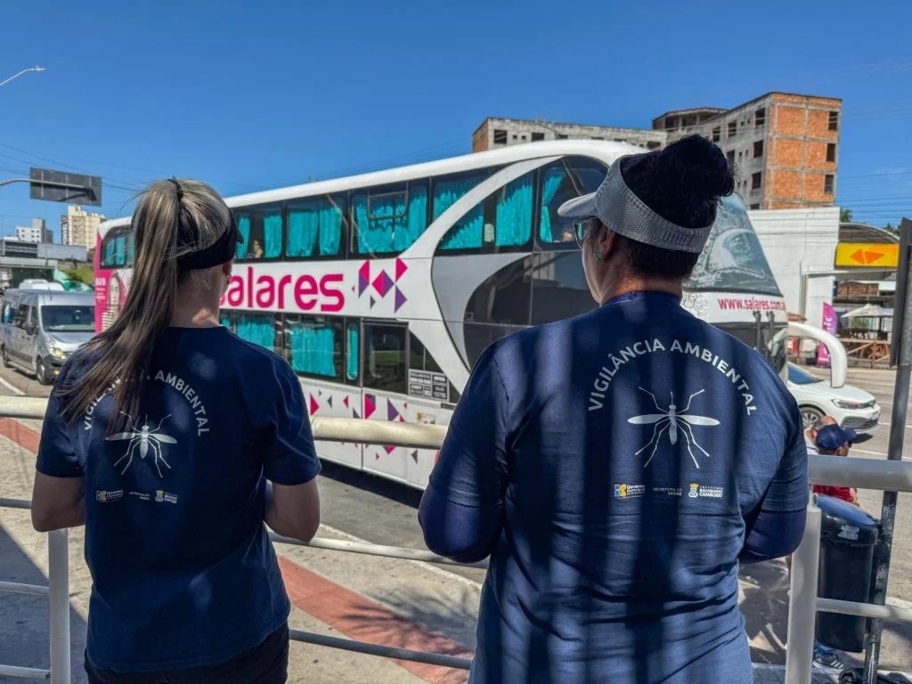 Balneário Camboriú intensifica orientações sobre dengue em ônibus turísticos