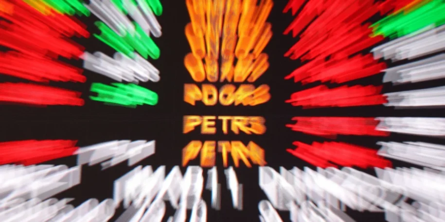 Bolsa Brasileira Bate Recorde de 185.674 Pontos e Dólar Tem Queda Significativa