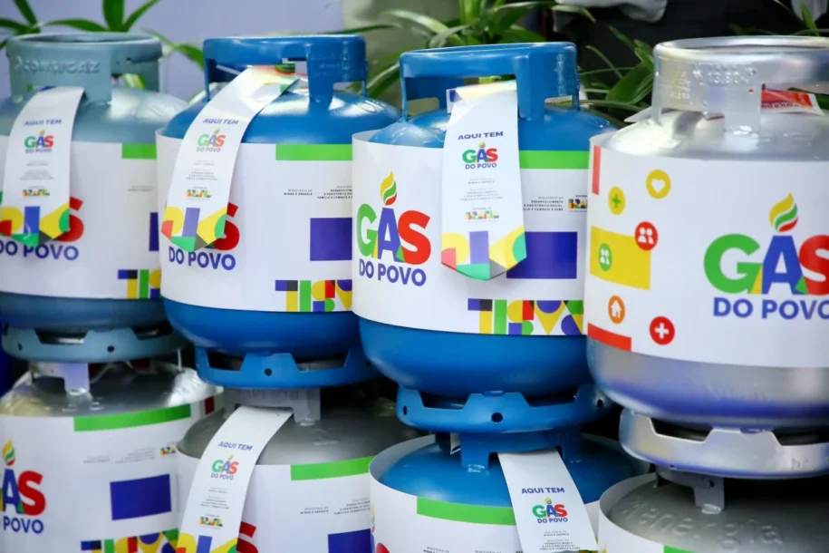 Caixa Econômica Federal libera recarga gratuita de gás para 4,5 milhões de famílias