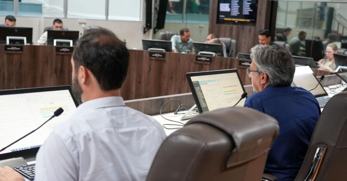 Câmara de Balneário Camboriú aprova mudanças e cria Semana de Startups