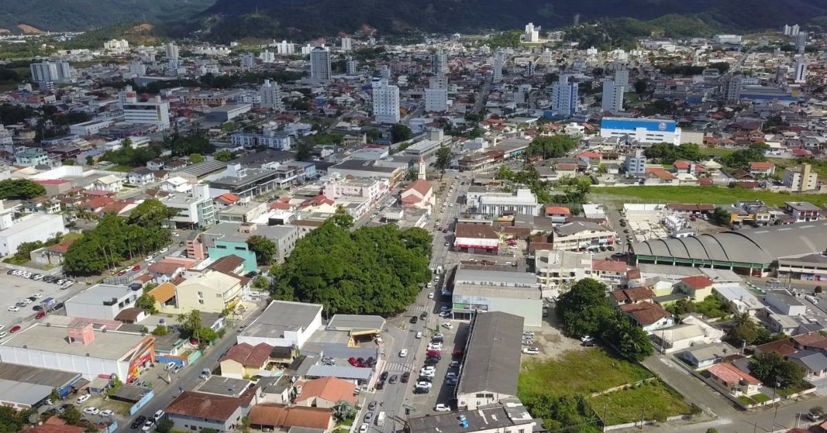 Camboriú: Contribuintes garantem 15% de desconto no IPTU até 24 de fevereiro!