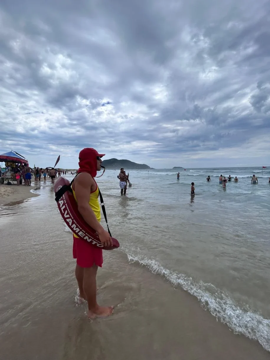CBMSC registra 3.027 salvamentos e 31 óbitos em alta temporada no litoral