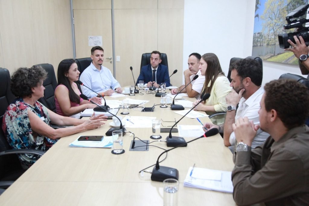 Comissão de Defesa Civil e Frente Parlamentar enfrentam riscos em Blumenau