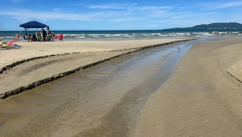 Conasa Águas de Itapema enfrenta crise após entupimentos por descarte irregular