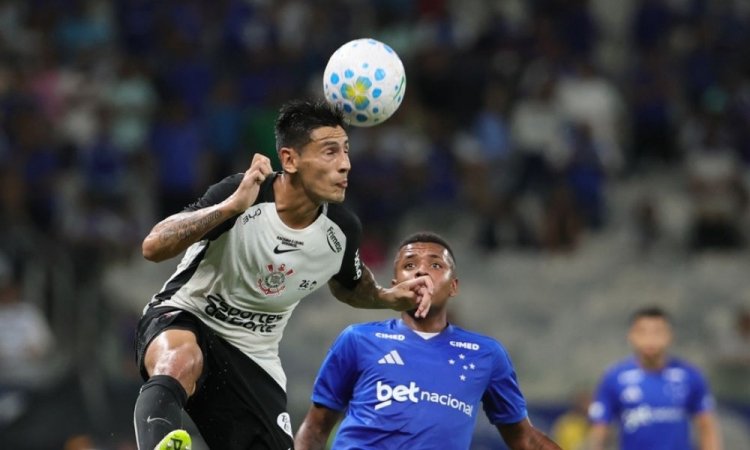Corinthians empata com Cruzeiro e complica situação de Tite na tabela