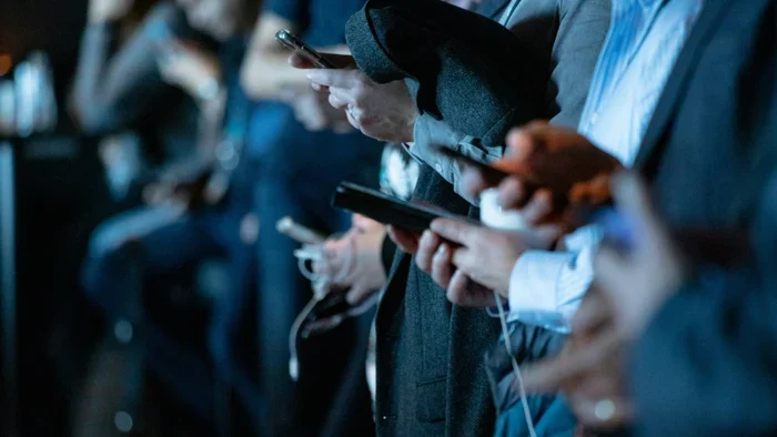 Data Brokers Revelam Vendas de Dados Pessoais e Impactos na Vida dos Brasileiros