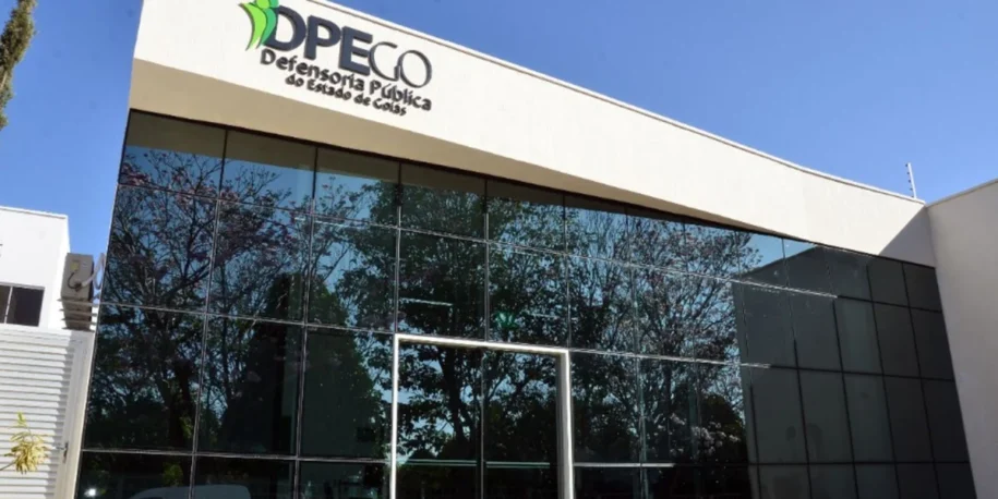 Defensoria Pública de Goiás processa 10 veículos por danos à mãe de Itumbiara