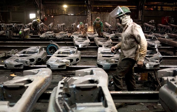 Departamento do Comércio dos EUA revela PIB em alta, mas abaixo do esperado