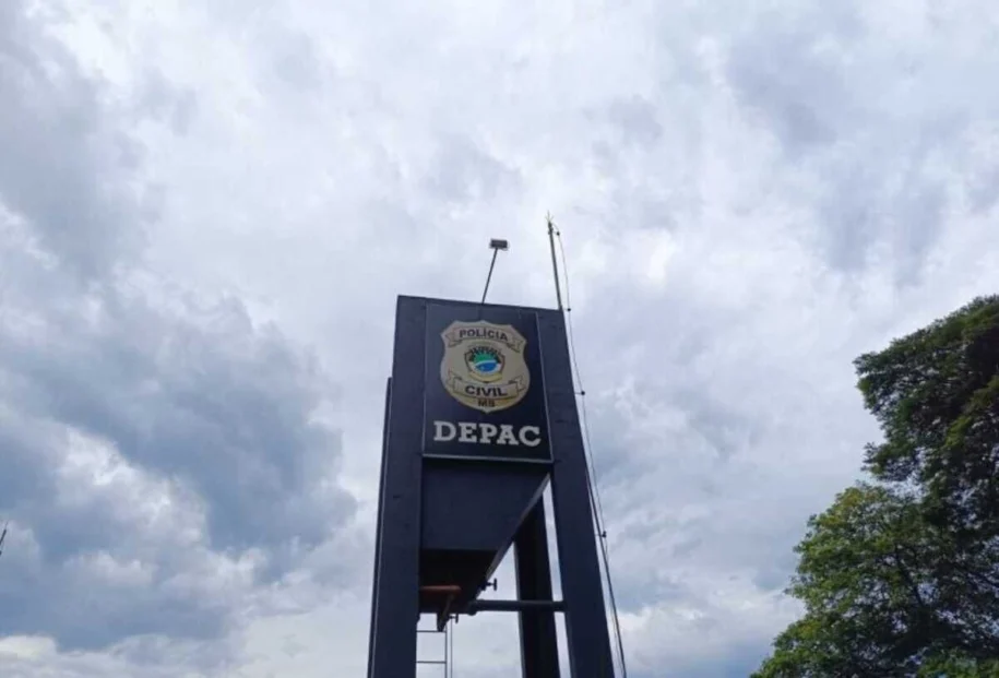 Diliana Coronel Mendes é detida após aplicar golpe de R$ 15 mil em Dourados