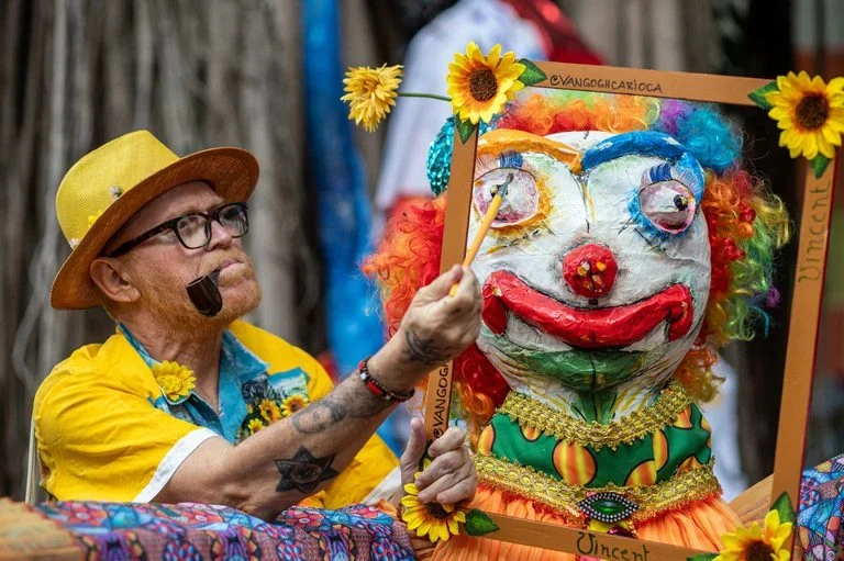 Embratur projeta US$ 185,7 milhões em receitas para o carnaval de 2026