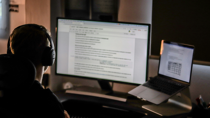 Escola Conquer revela que 72% dos profissionais buscam pós em Tecnologia até 2026