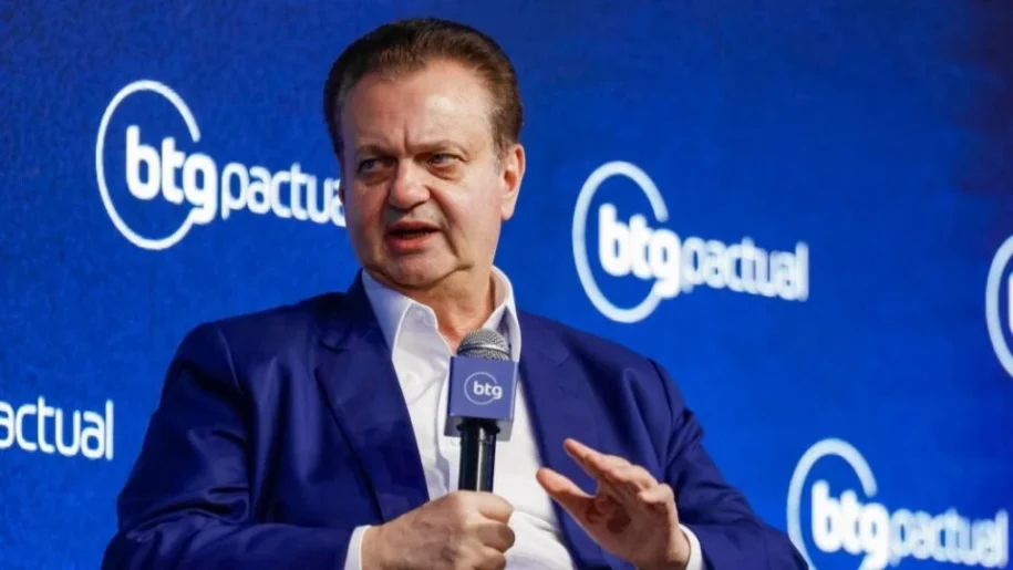 Gilberto Kassab assegura candidatura própria do PSD e critica Lula e Flávio Bolsonaro