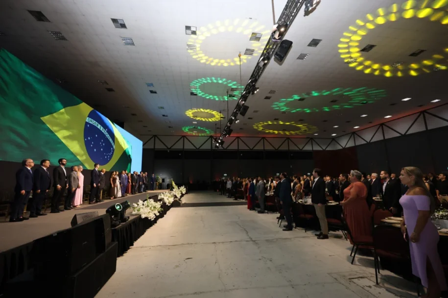 Governador Jorginho Mello autoriza duplicação da SC-416 na posse da AJORPEME