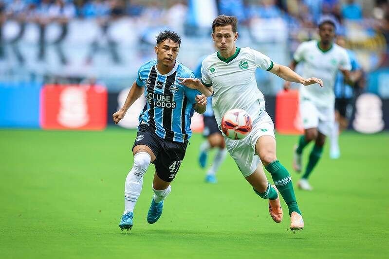Grêmio altera time e busca vantagem contra Juventude na semifinal do Gauchão