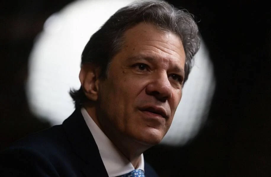 Haddad se prepara para conversa decisiva com Lula sobre seu futuro político