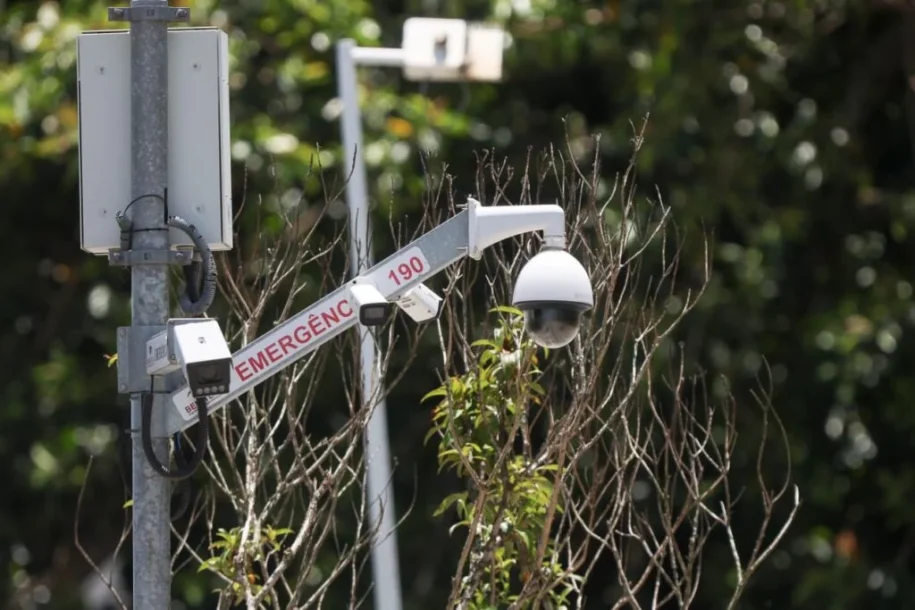 Homem condenado a 28 anos é preso em Balneário Camboriú com reconhecimento facial